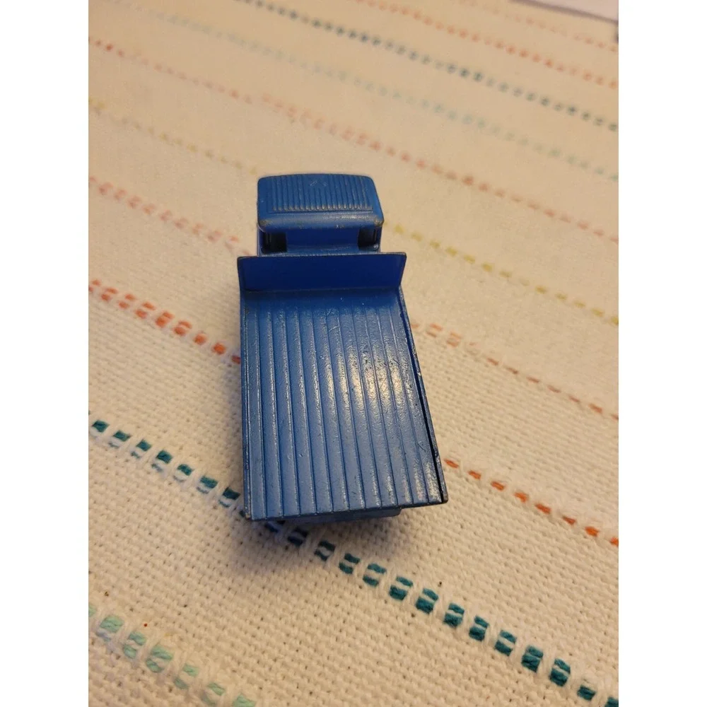 1960s Matchbox Lesney Site Hut Flatbed Truck #60 Made in England blue diecast